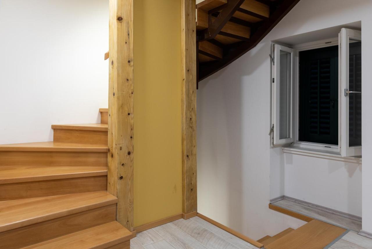 Holiday Home Anamarija 察夫塔特 外观 照片